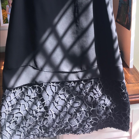 Pretty new chiffon overlay dress - Picture 2 of 6